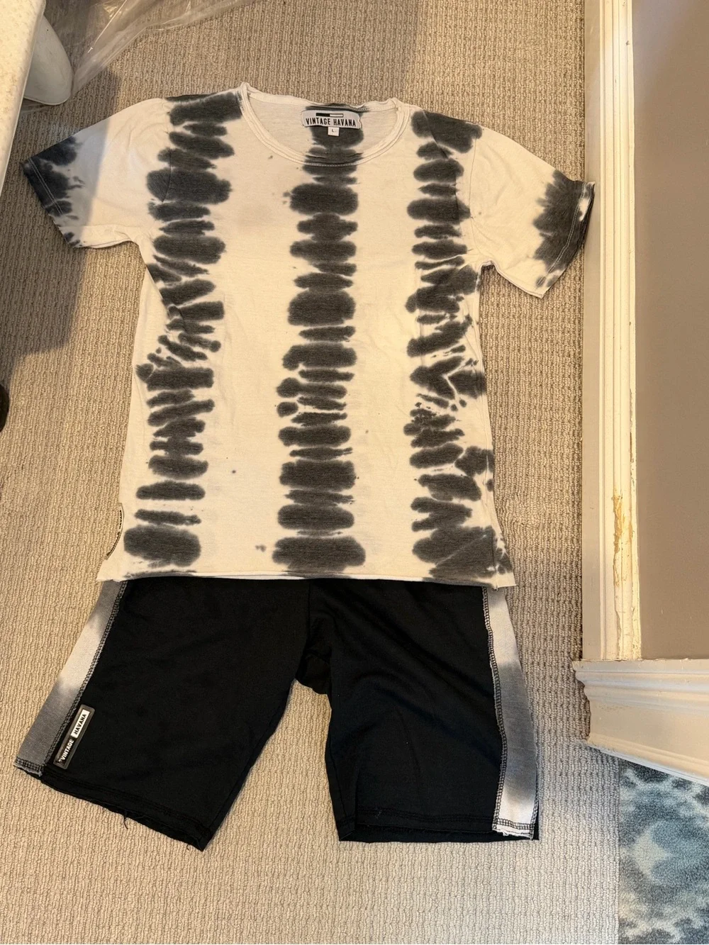 Vintage Havana Kids Black & White Tie-Dye Short Sleeve Tee
